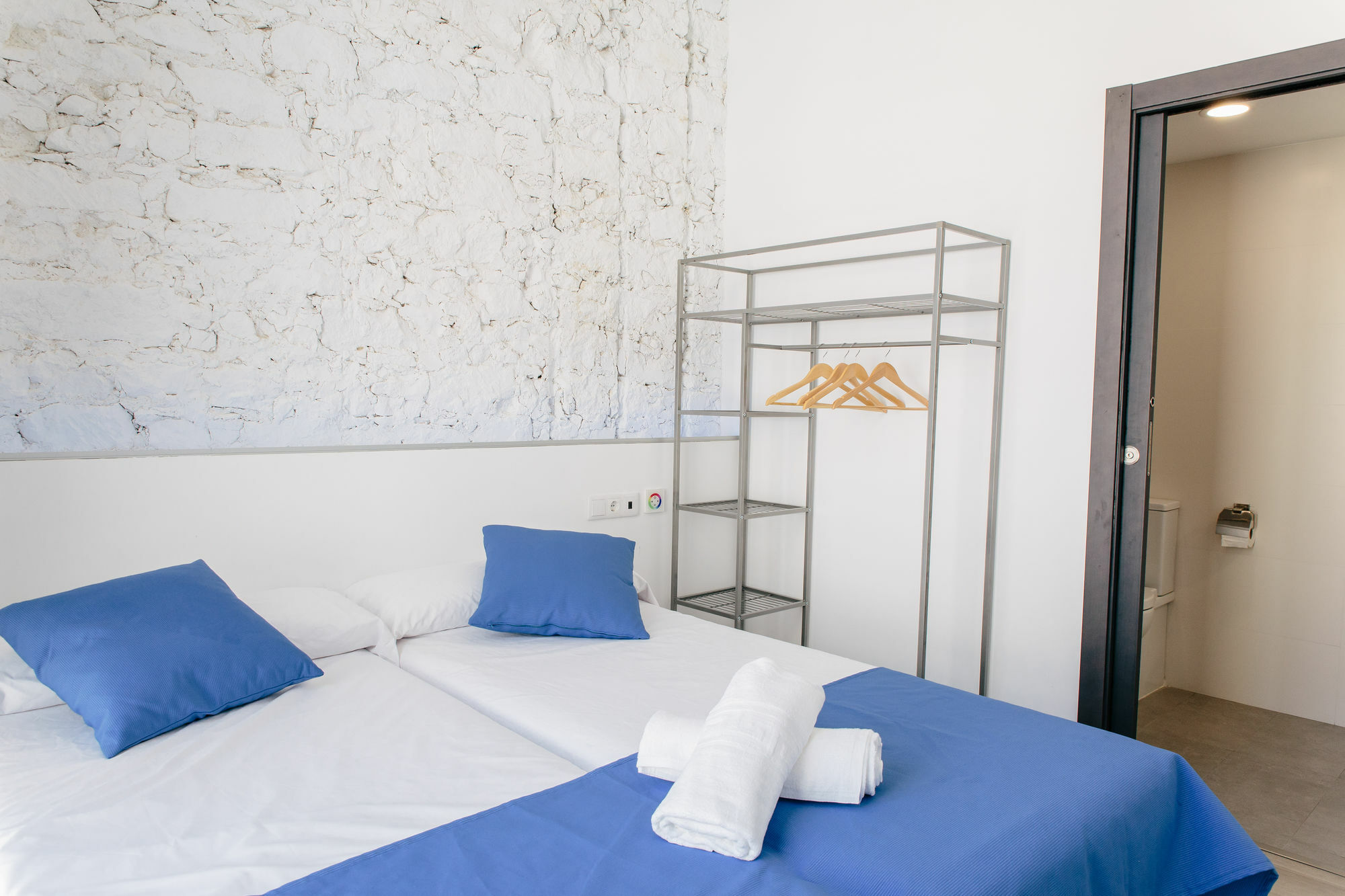 Apartamentos Tito San Nicolas - Alicante — Photos 2